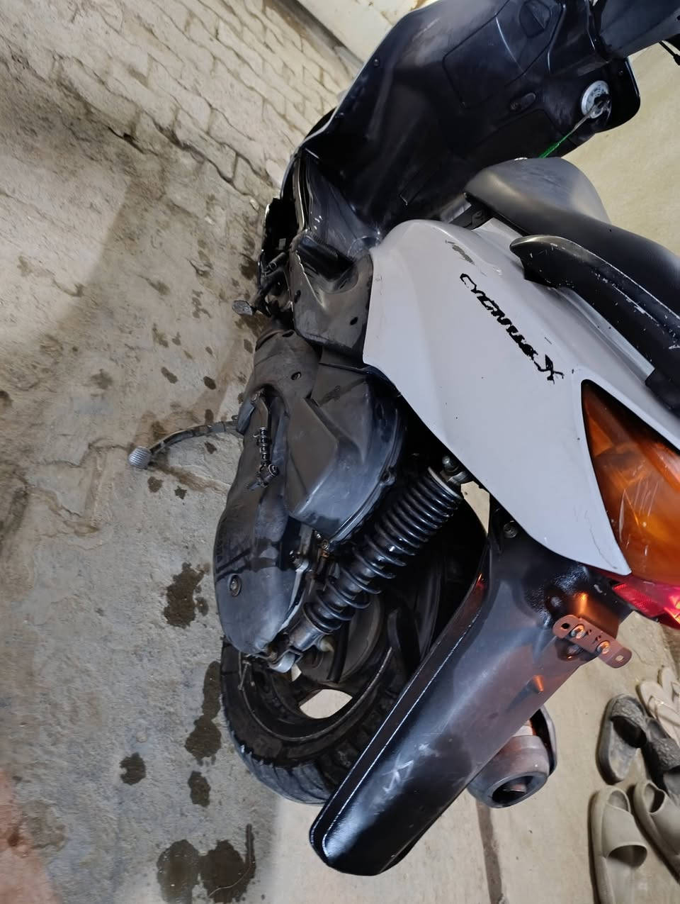 دراجه سكنس نثيه
ستاند كهربائي 
محرك مكفول من تبخير تنقيص 
دراجه كامله كل نقص مابيها سلف هندر كيج سرعه لايت كله شغاله 
السعر 400
مكاني زعفرانيه
منفيس موجود 
***********
