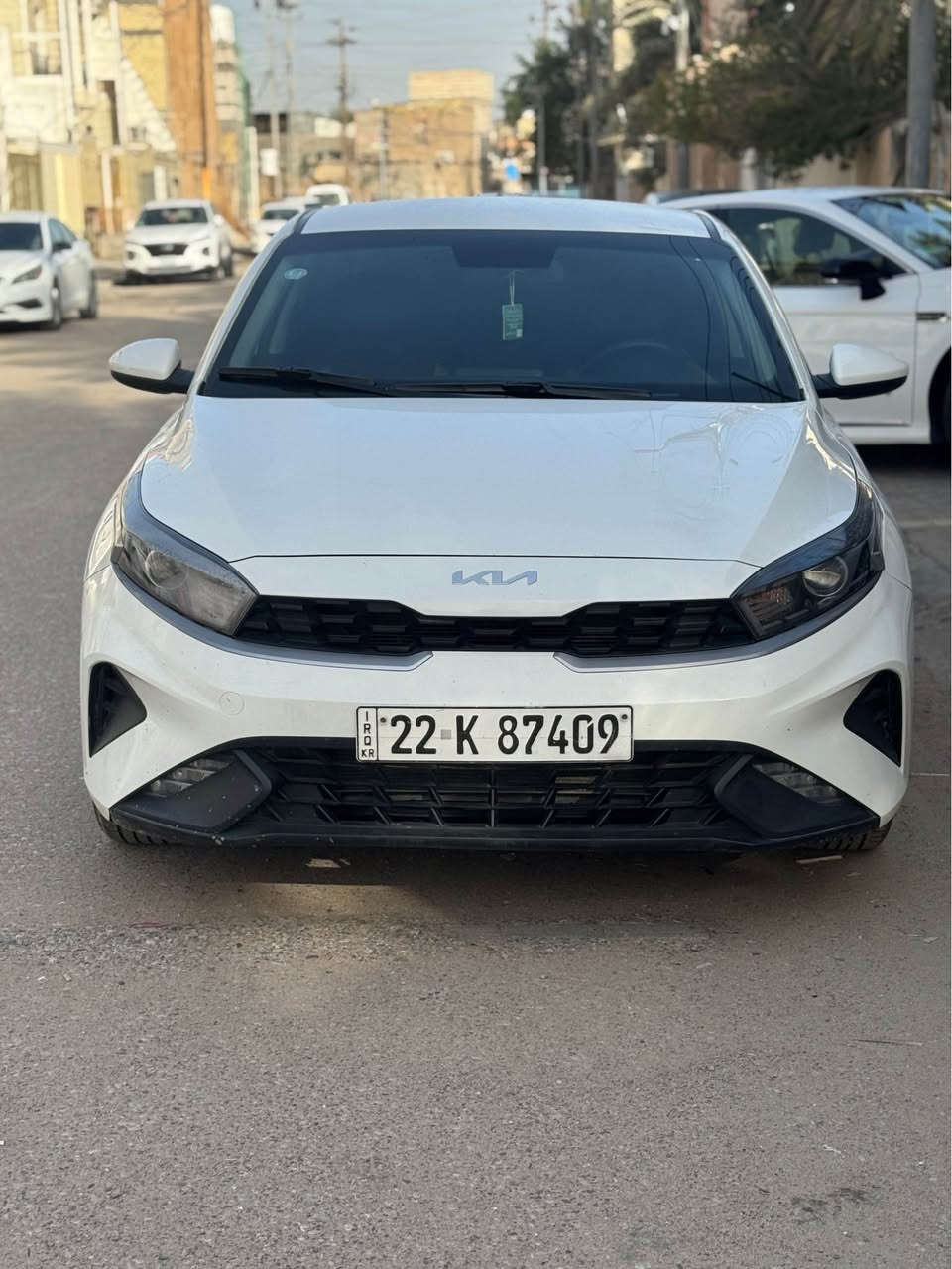 سلام عليكم 
سيراتو 2024 خليجي
مو صيني  
مكينه 1600دوش 
رقم أربيل سنويه لل29
سياره كفاله وعندي صار بيها طخه بلباب عكس سائق وبدلته وكاله
سعر 167
بيع او مراوس
*********** البصرة, العراق
