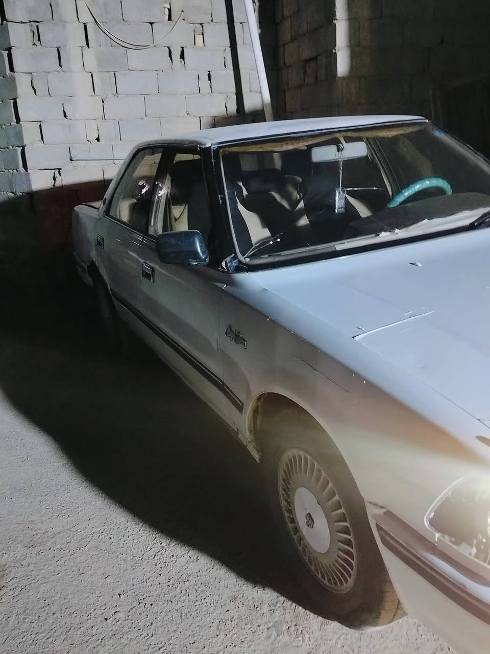 سلام عليكم هارتوب للبيع مديل 90 السياره بسمي ثاني يوم احولك رقم نگليزي سنويه 29 مكينه وگير خير من الله لسياره يرادله شويه ترتيب حداديه صارلي شهرين من سويته العنوان البصره التنومه ***********
