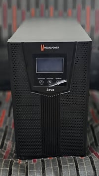 Ups online 3kv  كلش نظيف الله يشهد وبعده داخل الضمان  ينطي ١٢ امبير قد...