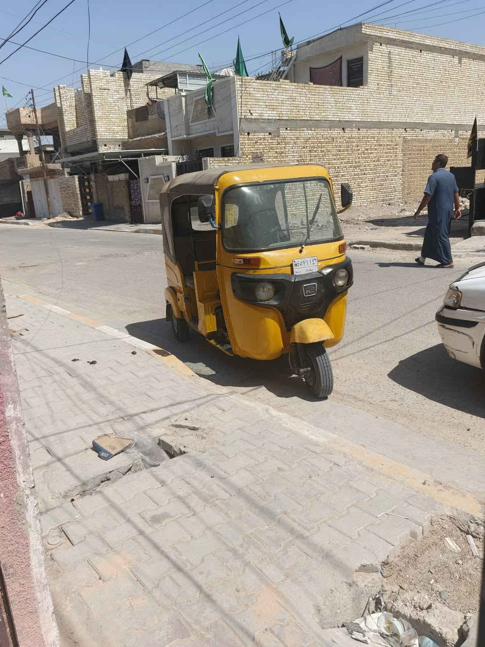 البيع تكتك موديل ٢١ سعر٦٥٠٠شراي تصل***********مكاني الحسينية الراشديه
