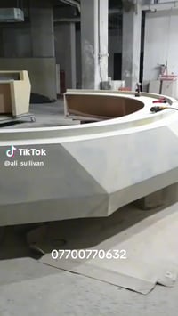 مكتب استقبال • مستشفى • بغداد