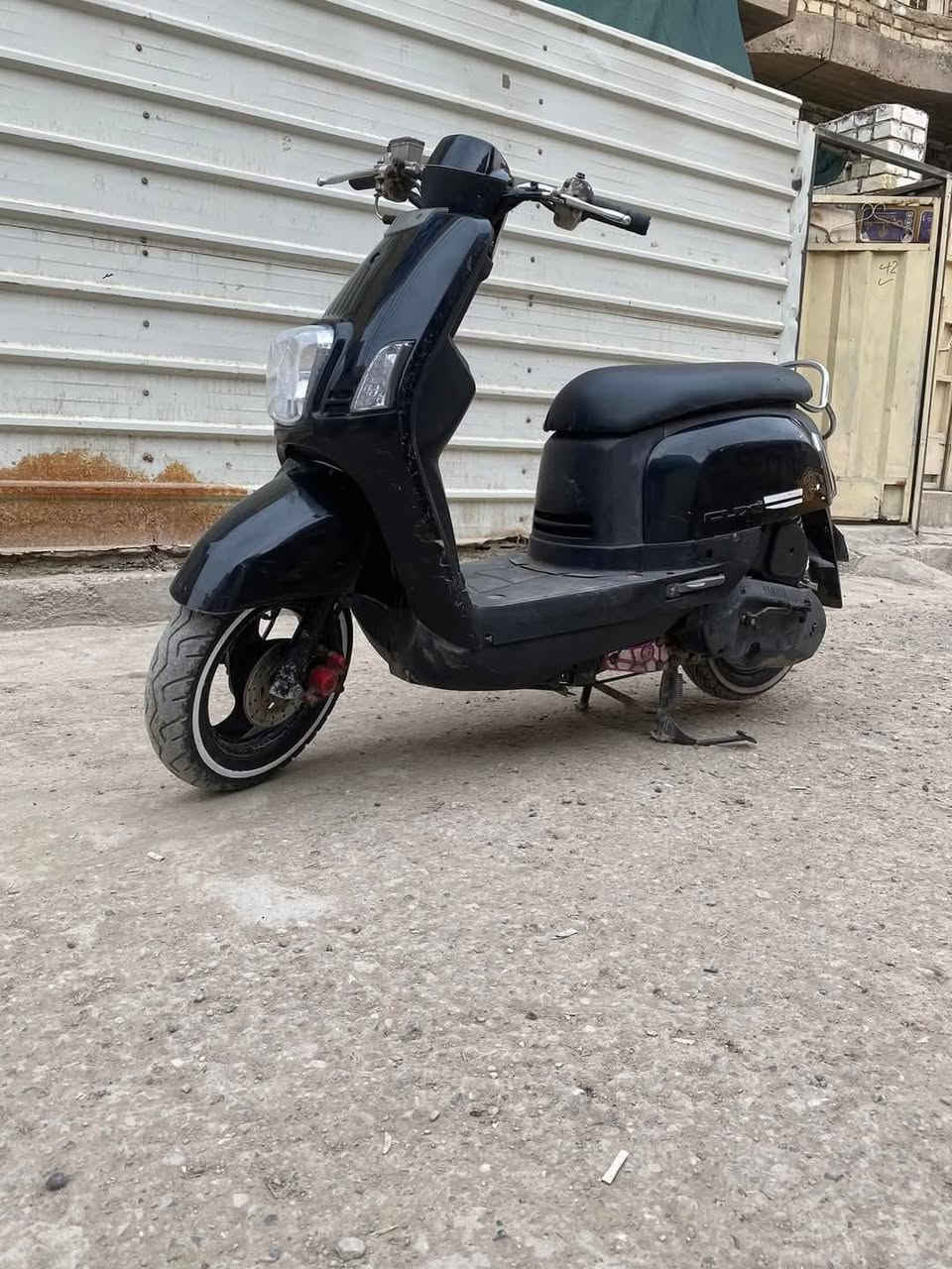 دراجه ماكس بوليس جديده منزليهة من الرمبه نضيفه الدراجه كفرات اصلي مختم مكينه خير من الله كلشي شغال بيهة النوان الشعب الرقم ***********
