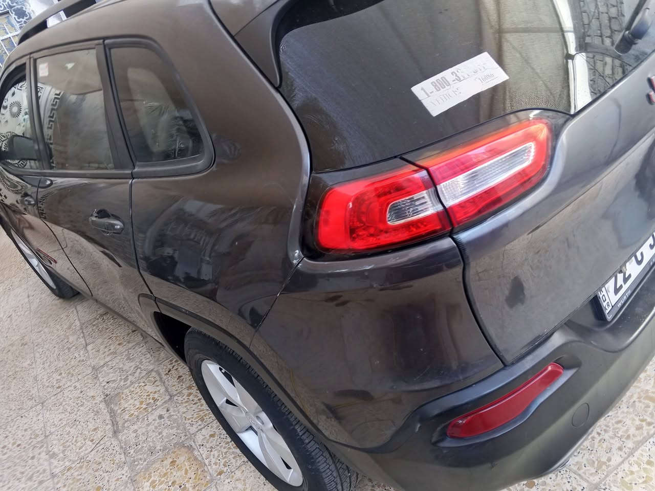 مرخصت مدير الكروب جيب بزون الفين وصبعطعش فول مواصفات سنويه ماصاقطه***********مكانه بل عماره سعره92سياره جاهزه
