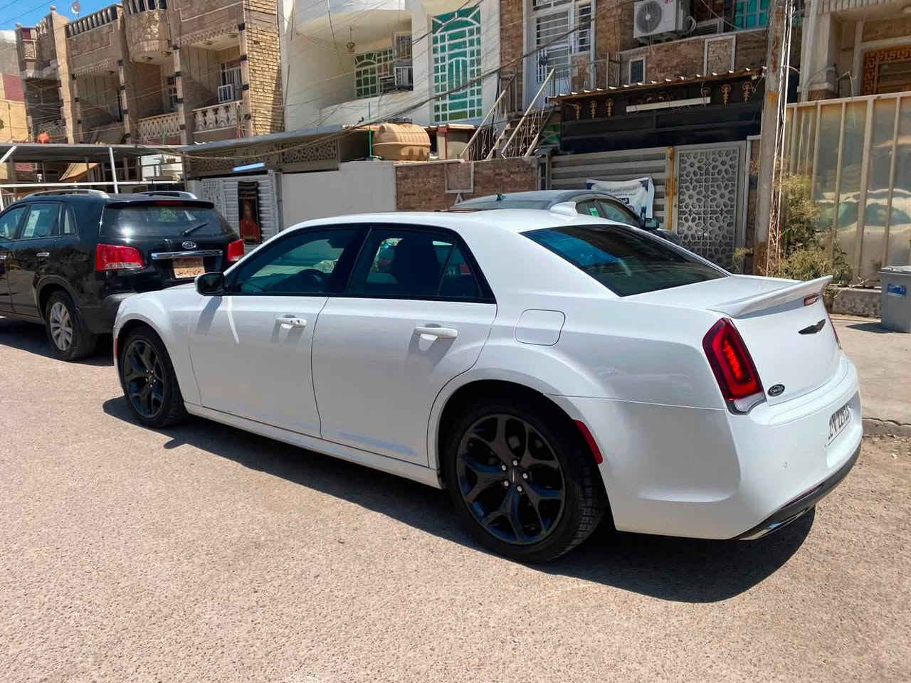 موديل 2023 S

السيارة فول للاخير  ماشية 56000
  
السعر 370 وبي مجال
  
***********
