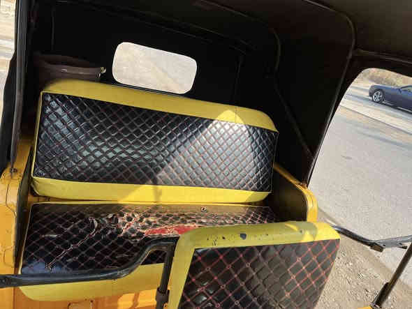 سلام عليكم تكتك بياجو موديل ١٨ وراق صولي محوره تي فيس مكينه بل جيس وتحوير ضمان تكتك ماذب ولا ربع عليه كبل لشارع سعر ٢٧٠٠وبيه مجال مكاني بابل حصوه رقم لهاتف ***********
