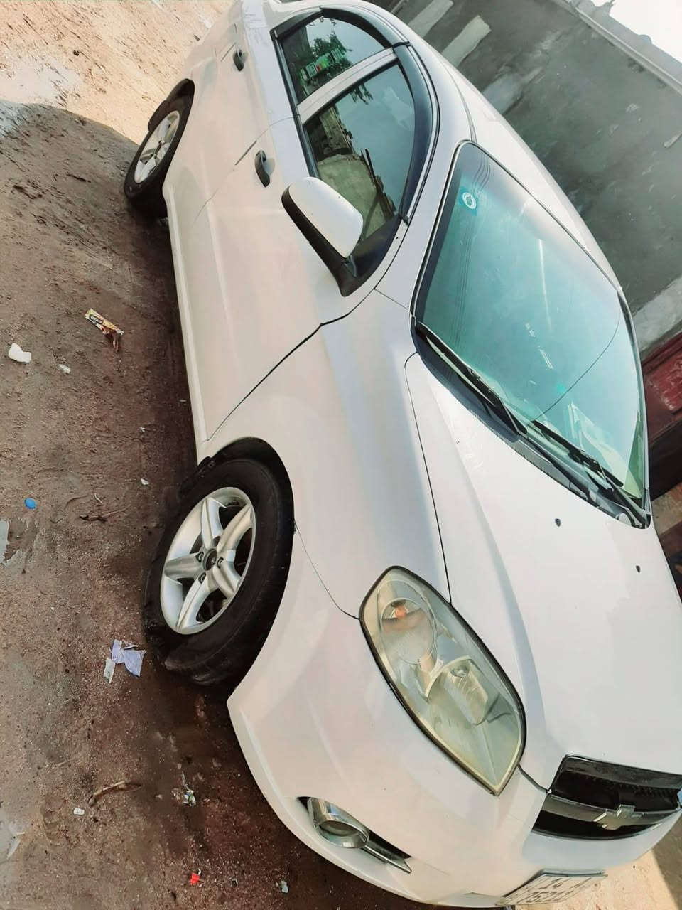 السلام عليكم
افيو 2010 وارد خليجي 
سنوية بأسمي لل 2031 تحويل مباشر 
مكينة وكير كورلا بيكاتشو،  تبريد شغال ، كهربائيات فول ، شاشة , لايت زنون 
سيارة نظيفة وجاهزة ، البصرة الزبير 
السعر 60
اتصال / ***********
