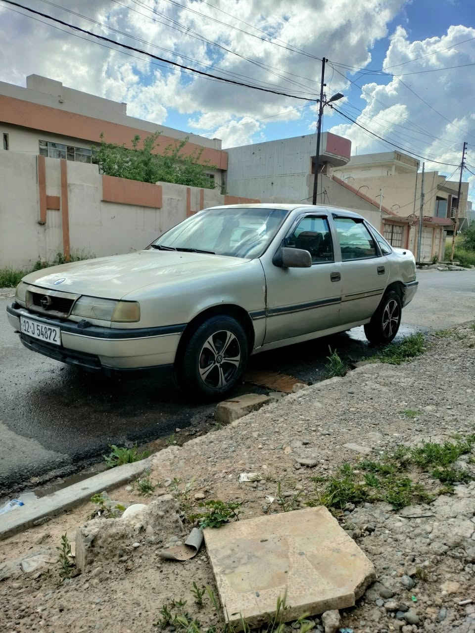 اوبل فيكترا حجم 20 موديل 1990 رقم نينوى كابون بانزين بيها السعر 37 ورقة بينها مجال سياره جاهز للبيع الشراري يتصل على هذا الرقم ***********
