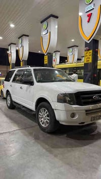 للبيع Ford Expedition 2013    المواصفات:  الموديل: 2013  نوع الوقود: ب...