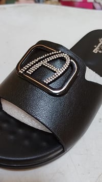 شحاطة نسائي • مقاسات ٣٨/٤٣ • بغداد سبع البور