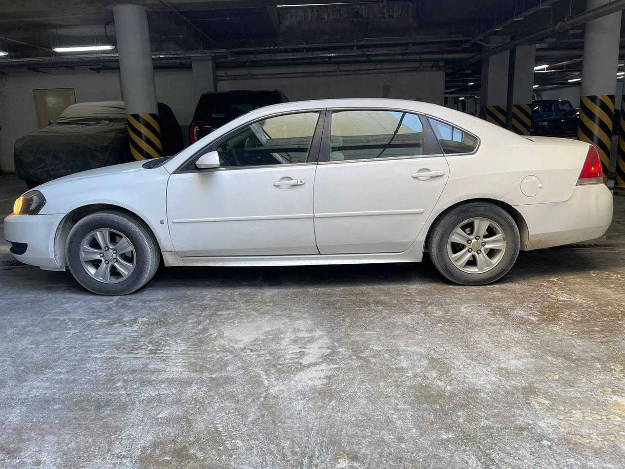 السلام عليكم
امبالا ٢٠١٢
رقم قادسيه انكليزي 
Lt
السياره باسمي سنويه وهزه جديده
السياره مكينه ٣٦٠٠ كير تعليك
السياره كير ومكينه خير من الله وما ناقصها شي
مكانها بغداد
***********
