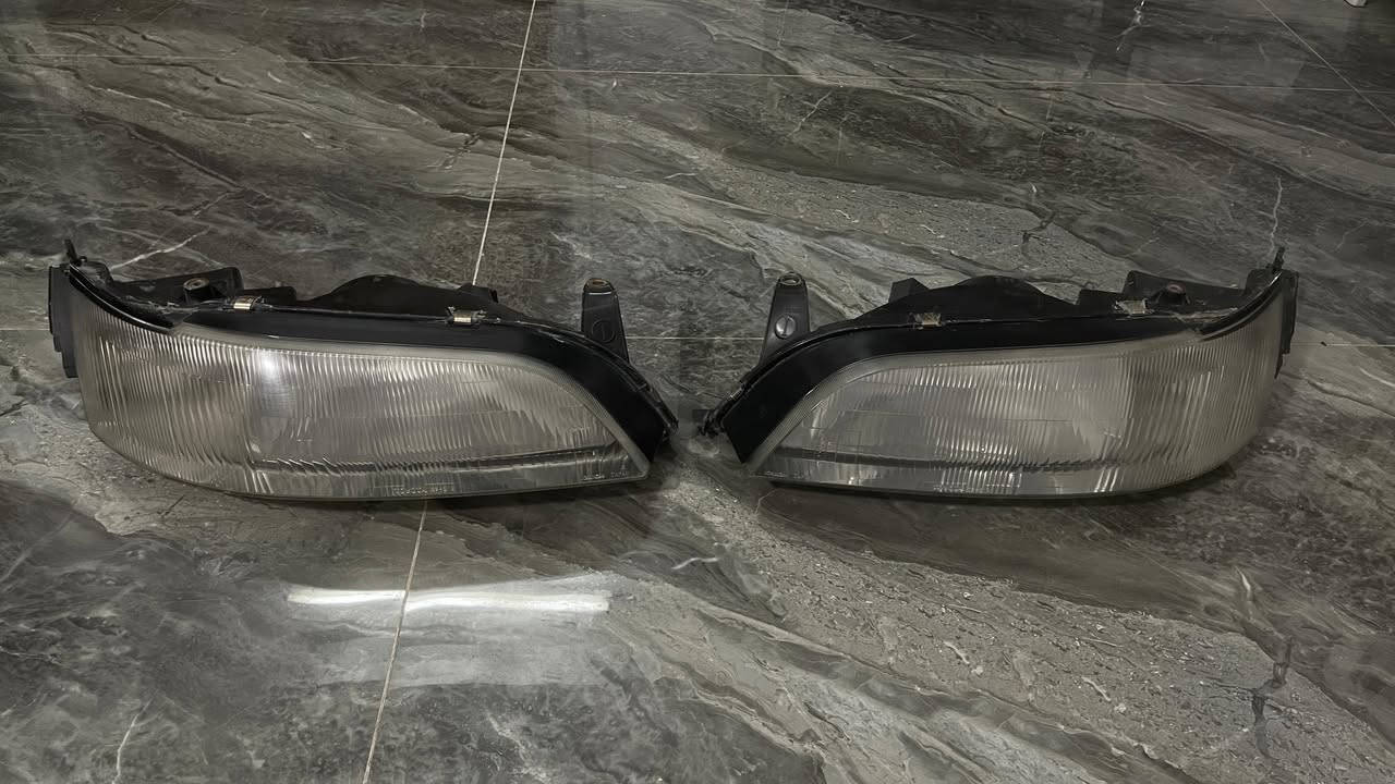 لايتات مارك نفخ اصليات مال حاوية السعر (100)  الف قفل مكاني البصرة رقمي ***********
