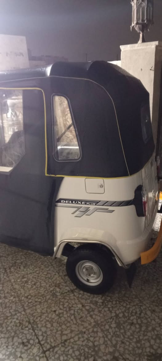 تكتك للبيع تفي س زيرو صار شهر من نزلتهه مكفوله كفاله عامه من كلشي مكاني الامين  الثانيه الشراي يخبر ويدلل ***********
