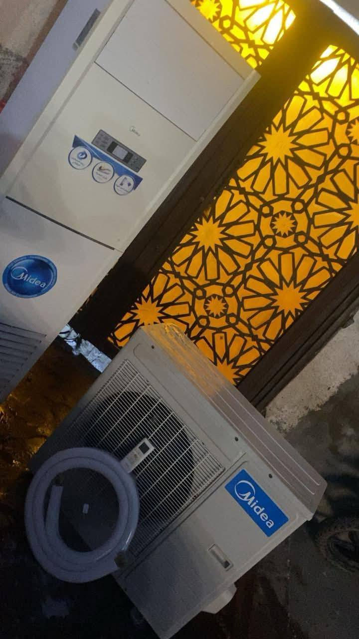سبلت كنتوري ٣طن غاز٤١٠ انتاج ال٢٠٢٥ استعمال قليل بسعر ٤٠٠ الف لتواصل الاتصال على الرقم ***********

