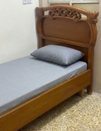 سرير للبيع في بغداد للاستفسار على الرقم 07722301322