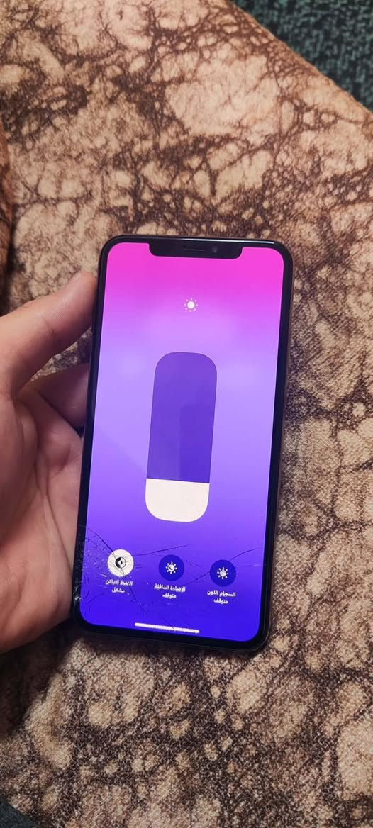 ايفون اكس اس ماكس
نضيف حيل شرط 
ذاكره64 باتري 100 اصليه مبدل بلشحن تنسا 
نموذج mكامرات دمعه شرط كلو شغال 
فقط كلاس مكسور وشغال طبيعي  شرط مابي اي خلل
للبيع سعر150 وللمراوسه


**إذا كنت صاحب هذا الإعلان وتريد حذفه لأي سبب، رجاءا أرسل رسالة إلى الدعم الفني**