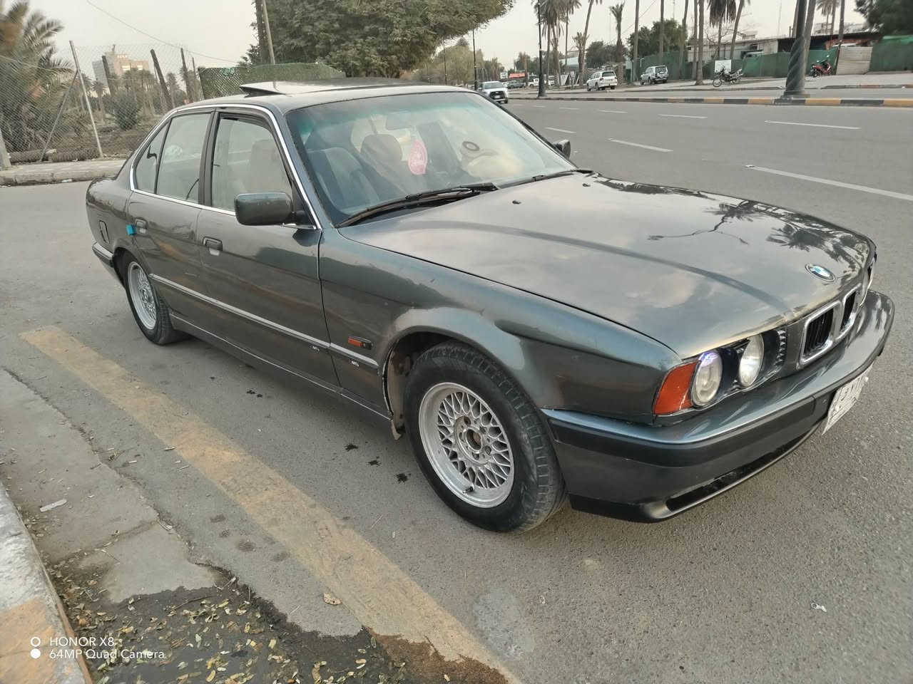 يا الله بيع مستعجل  سعر قفل من الاخير 48 .
Bmw 1989. 525 مفتوح كير عادي
سياره جاهزه كير مكينه تبريد صدر تخم تاير كلها خير من الله غرفتها كلش حلوه مكاني بغداد
***********
