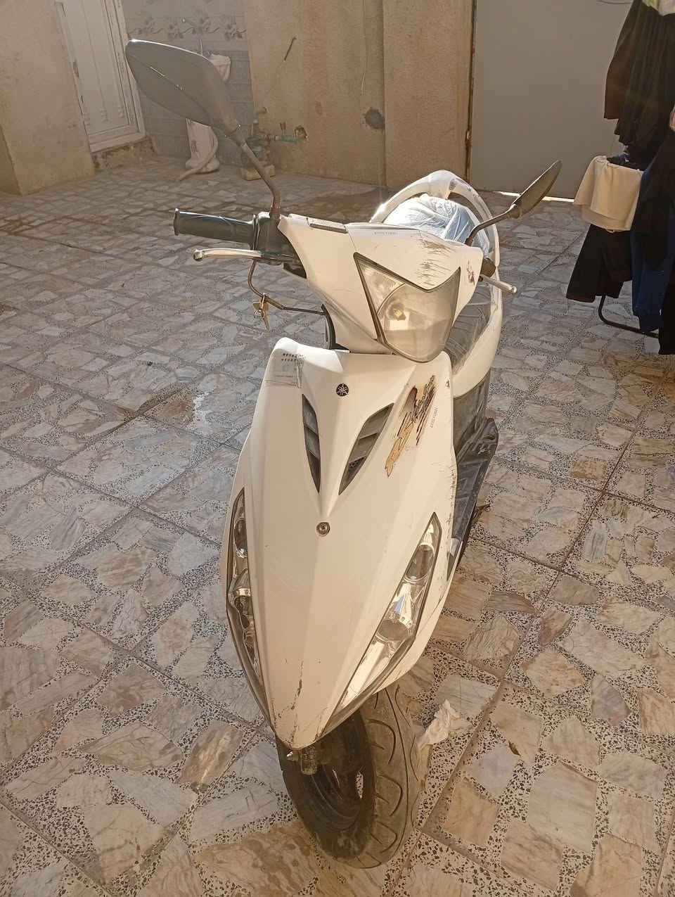 دراجه ماكس مضلع دراجه رمبه برغي ما مفتوح بيه اي برغي مفتوح اني اتكفله كلشي ما بيه شلعه ومعدل كيلو متر شغال كيج بانزين سلف وهندر  قفل ستيرن اشاير عداد لونين كفرات اصليه سعر 600  مكاني بغداد حي اور ***********
