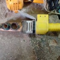 كوسره رواجز جكات سفايف كاويه  والبااقي  صور اتصل واتساب 07759904111