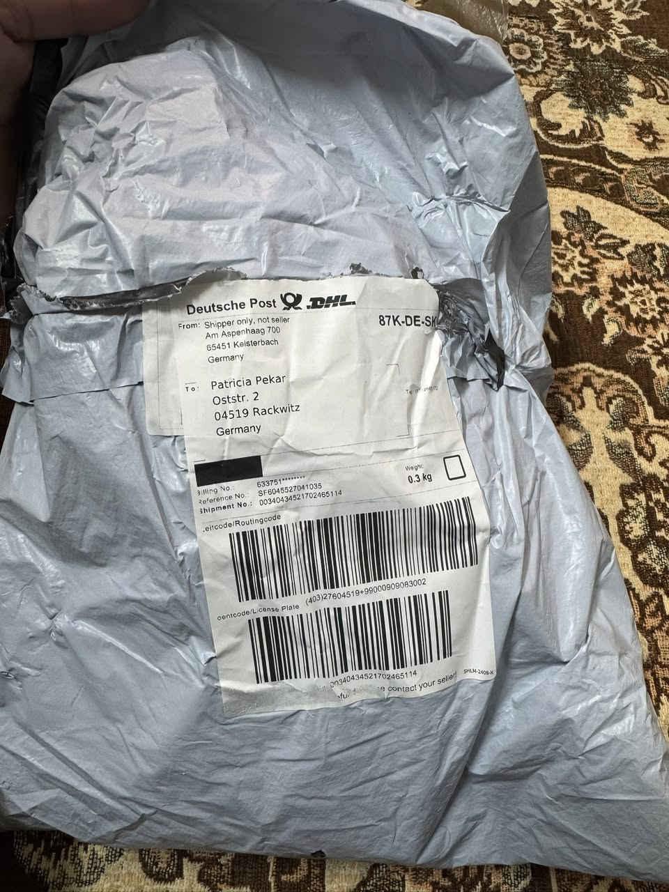 ملابس dhl البيع وزن  متوفر من 20k لحد 100طن البيع جمله ملابس ماركات + احذيه درجه اولى
للحجر
***********
