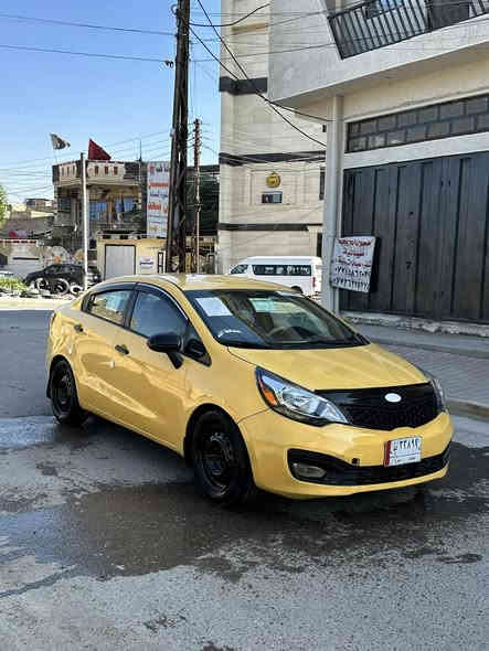 السلام عليكم ورحمه الله 
عندي سياره كيا ريو 2014 وارد امريكي سياره حادثهة البنيد ولباقي ليبل واحد سياره جاهزه من كلشي 
محرك 1600 لا تنقيص ولا تبخير كير ممتاز 👍 ماشيه 149 حقيقي
صدر امامي خلفي جديد تخم تاير جديد نص فول مواصفات معروفه تحكم ستيرن جهتين مانع انزلاق
مصفره هيئه وغرامات تحويل ثاني يوم سنويه جديده 
السعر 80 وبيهة مجال بسيط الشراي يتصل واني خادم 
***********
