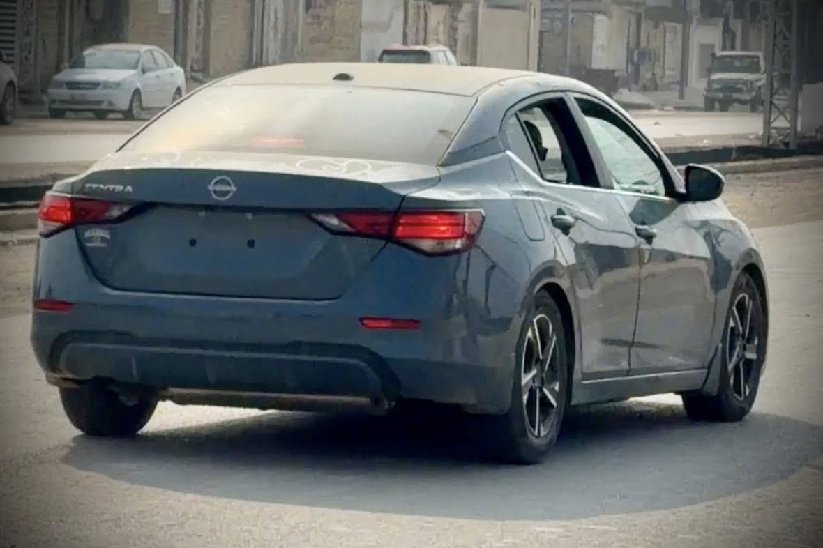 بسبب الوعود الكاذبة نيسان سنترا ٢٠٢٥
مواصفات SV 
رادار امامي جانبي خلفي كامره خلفية حساسات خلفية ماشية اقل من ٤ الالف ميل اللون اسمنتي 
تبديل بنيد فقط واما الباقي كفالة 
الدواخل ايرباك دركه و برده فقط 
حرة بلا رقم تترقم جميع المحافظات السعر ١٤٠ $ قفل كلش *********** مكانها ميسان العمارة
