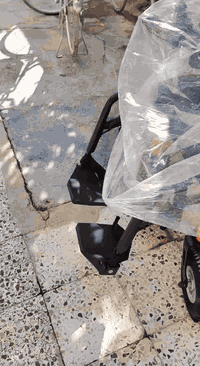 كراسي كهربائي • حجم ٥٦ • ديالى زهيرات