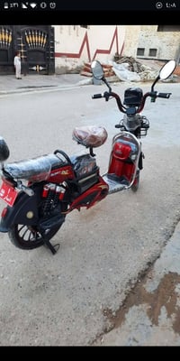 دراجة شحن • 5 بطاريات • الرمادي