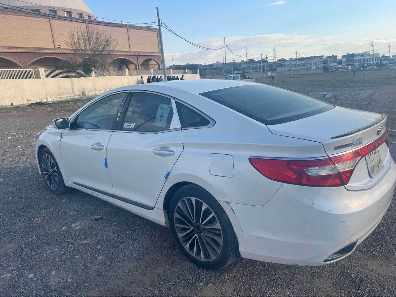 ازيره 2014دوو جئ ساره دره كوت بي سبوخ بي ليدان بيش و باش كه بسه ازيره موديل 2014 بيدون سبغ مكانين بارد بس كير و محرك بشرت سعر110 بي مجال علي غرامة مليونين سته ميه نزل من سعر رقم موبايل   *********** أربيل, العراق
