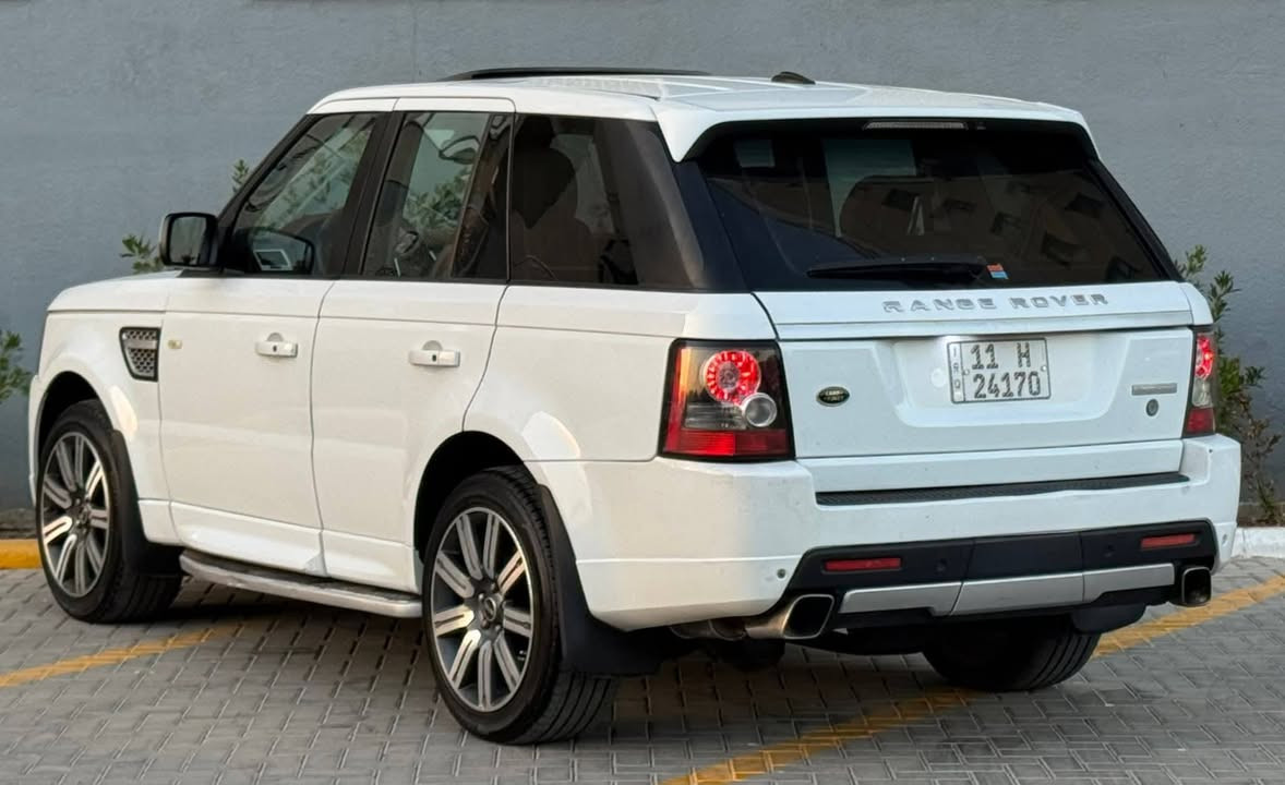 رانج روفر 2011 سبورت خليجية
سيارة جاهزة والنظافة ميحتاج اسولف كدامك واضح كولشي السياره معتني بيها فول مواصفات ..

بيع او مراوس بعالي 

رقم بغداد جديد السعر 145 $ 
للاستفسار على الواتس اب ***********
