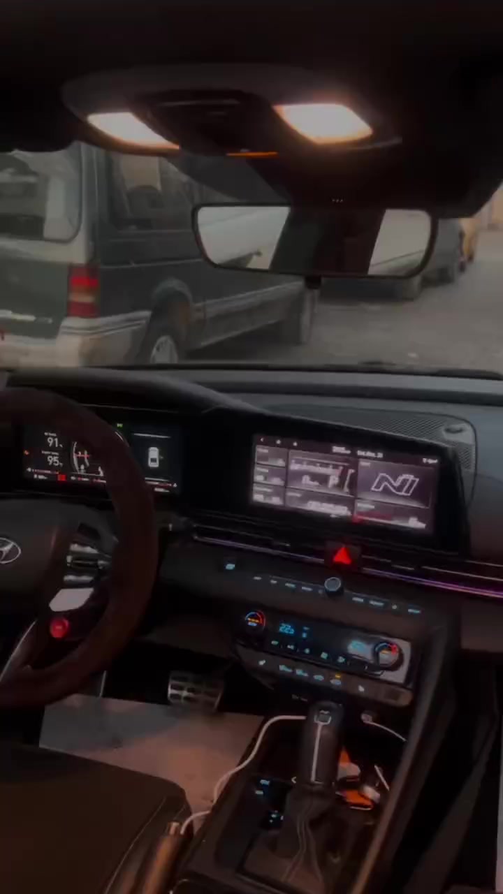 هيونداي النترا  N وارد امريكي موديل2023 رقم بغداد حرة ب اسمي تحويل ثاني يوم😍😍
المواصفات N فول❤️‍🔥اعلى فئه بل النترا السرعه /300 🚀
المحرك /2000 تيربو
اللون /اسمنتي مميز🩶
السيارة ماشيه50mi  
معروفه مواصفات ال N 👀
1️⃣كير اوتماتيك 8نمر دبل كلج 
2️⃣كشن حضن 3️⃣كشن علامة N  
4️⃣كشنات كنتارة وجلد N 
5️⃣سلايد روف 6️⃣انارة داخليه 24 لون 
7️⃣تحكم ستيرن نورمال سبورت وايكو 
8️⃣ابواب بصمه تشغيل عن بَـ؏ـد
🔟شحن وايرلس +شاشة متصله +كاميرا 
1️⃣1️⃣نظام صوت BOS
1️⃣2️⃣اشارة ترحيب +اشارة مرايا+اوتو ستوب+نقطه عمياء+تحديد سرعه+تحديد مسار +رادار امامي وجانبي وخلفي
1️⃣3️⃣حساسات جانبي وخلفي
1️⃣4️⃣نظام NORMAL  وSPORT  وECO  وN وNGS❤️‍🔥
1️⃣5️⃣كشنات هيتر و ستيرن هيتر
1️⃣6️⃣صندوق ذكي 
1️⃣7️⃣لايتات ليد 4عدسات زينون بكلايت ليد 
🔴ملاحظة/ السيارة ستوك مالاعب بيهه ابد كلشي بلادي بيهه وسيارة كلش نظيفه ومرتبه فوك ماتتصور  اضافه فقط ويل رياضي 18 انج تريد البلادي تريد ل18
سيارة حادثه موضح بالصوره بدون دواخل باقي كفالة 
مكان سيارة بغداد الكرخ للاستفسار*********** السعر واتساب شراي اتصل وتدلل
