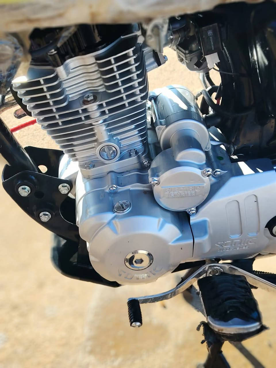 السلام عليكم ماطور سونك موديل2025 شرط محرك ما مفتوح محرك200 السعر 875 وبي مجال شي قليل الاستفسار عل رقم***********
