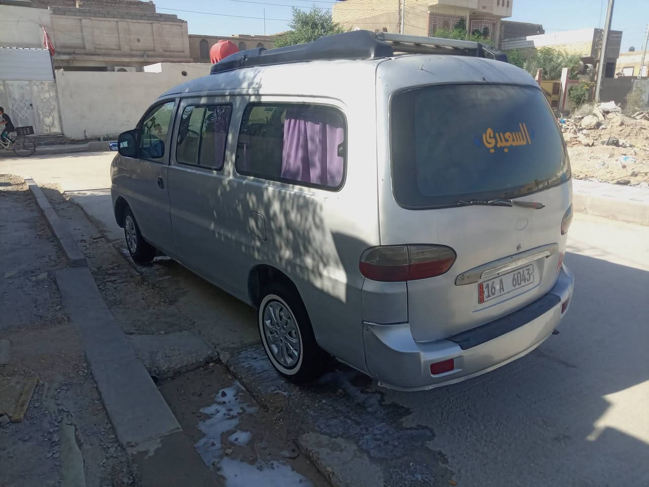 سلام عليكم سياره ستاركس موديل 2006 سياره مصبوغه عام بس صبغته مو شي مكفوله من الضربه المعجون مكينه  وكير مفتوح اكسن خير من الله شواصي واحد معمر جهت سايق رقم قادسيه بسمي  دوالي سعر 65 وبيه مجال مكاني ناصريه سوق الشيوخ رقم تلفون ***********
