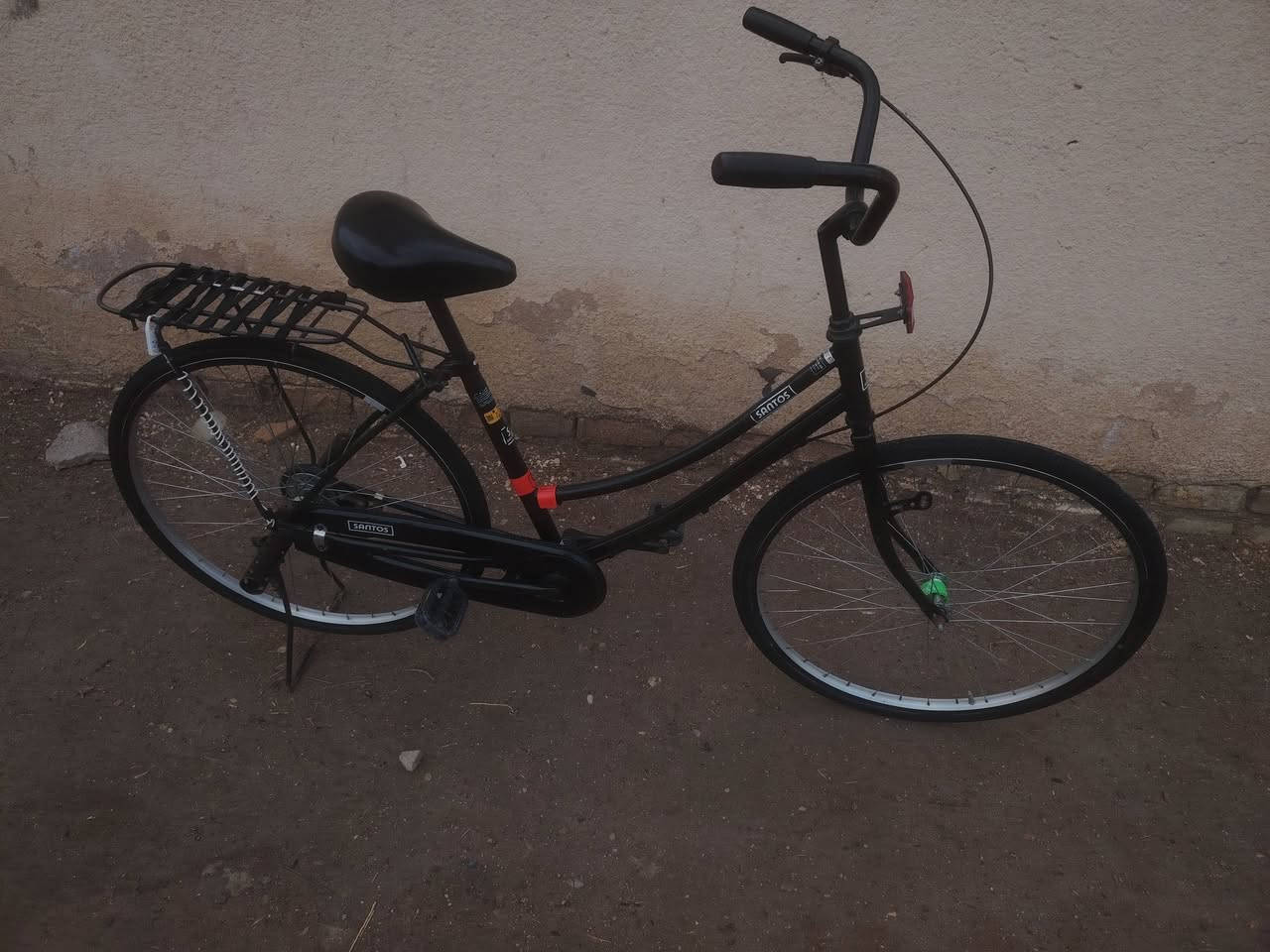 بيسكل للبيع شركه سانتوس موديل 2021سعر جوه سوك ولماعده ياخضه بلاش


**إذا كنت صاحب هذا الإعلان وتريد حذفه لأي سبب، رجاءا أرسل رسالة إلى الدعم الفني**