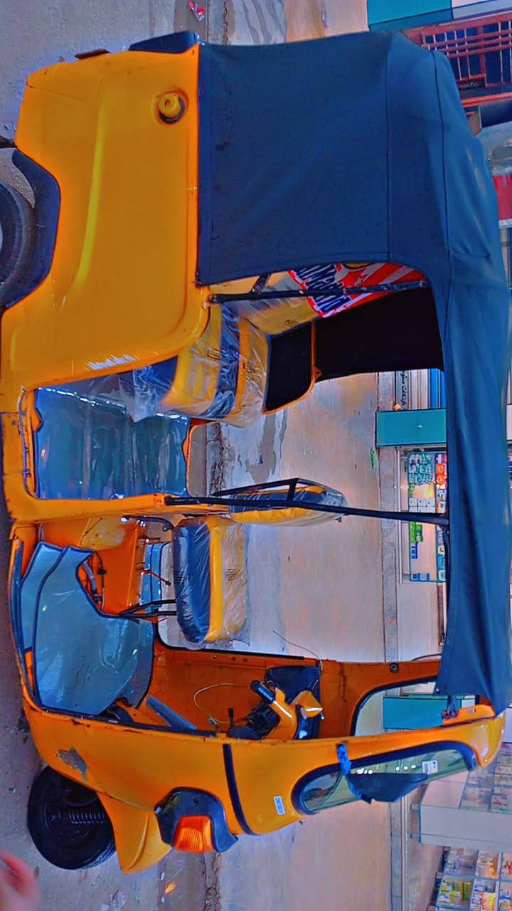 السلام عليكم بياجو موديل 21 أوراق اصولي التك تك كامله مكمله كلشي مناقصهه كهربائية دوشمه تايران جديد لا تنقيص ولا تبخير المكينه تخبل التك تك مال جناي كبل لشغل 
السعر 2.900 بيها مجال تصال ***********. مكاني بغداد حي النصر.
