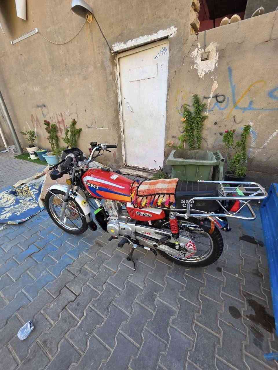 السلام عليكم اربعه كير للبيع شاصي موديل ١٩ اوراق كاملة ونضيفه بوجهك للترقيم غراضها كله جديد وشد مضبوط واصلي محرك مديل ٢٦ نزلته من دراجة وكيل وشديته مكفولة من كل نواحي برغي ماناقصه جاهزة للشارع تبديلتهين دهن مبدل فقط  رايده ب٩٠٠ متوازي ع بيع


**إذا كنت صاحب هذا الإعلان وتريد حذفه لأي سبب، رجاءا أرسل رسالة إلى الدعم الفني**