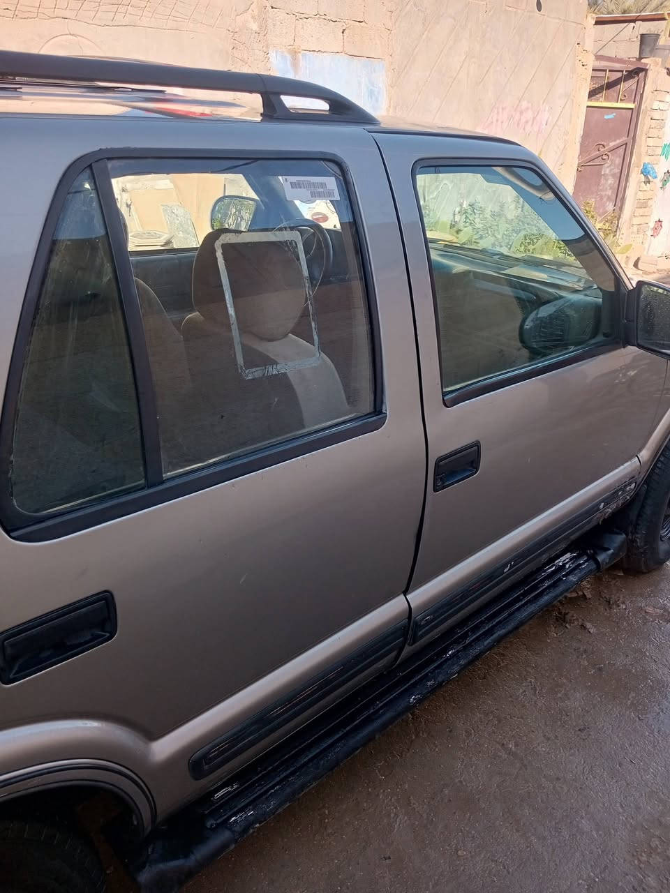 من رخصت ابوالكروب الحبيب  للبيع او امراوس اب سلفادور تحويل اشوكت متريد راعيه ايريدتحويل العنوان الحله. ***********
