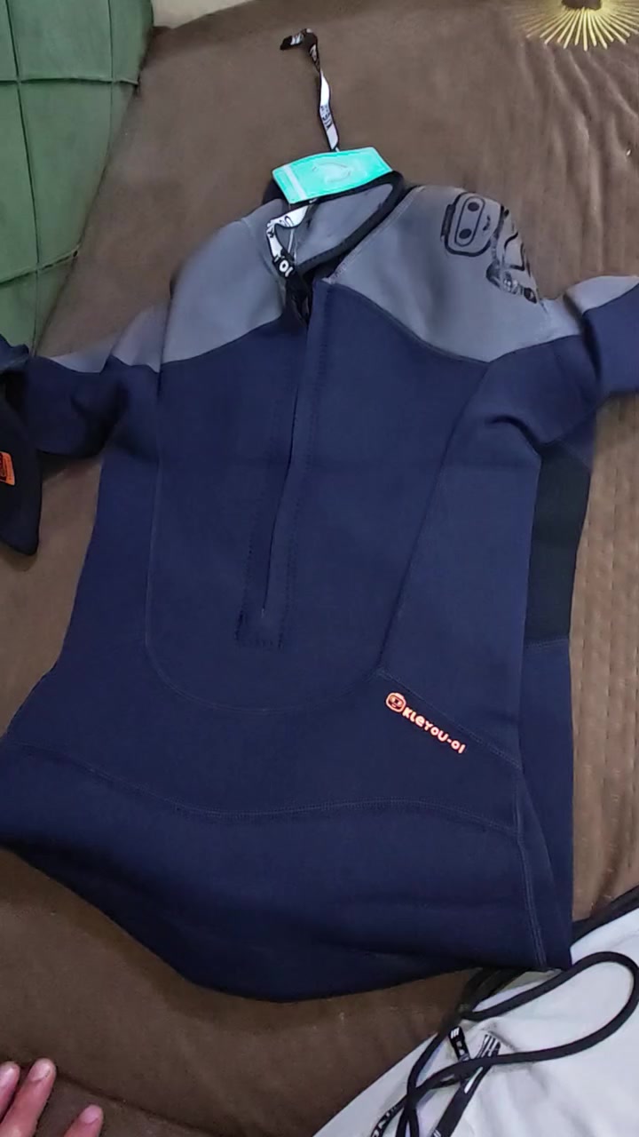 تلبس عمر 7 او 8 سنوات بدله سباحه السعر
25


**إذا كنت صاحب هذا الإعلان وتريد حذفه لأي سبب، رجاءا أرسل رسالة إلى الدعم الفني**