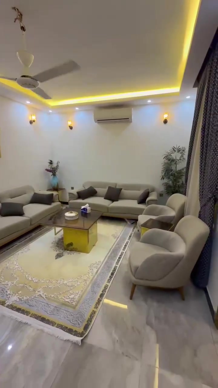 🌟 شقة مؤثثة vip للإيجار – طابق ثالث
📍 المنصور – حي دراغ العناب 
ايجار شقة 1000دولار 

✨ التفاصيل:

• غرفتين نوم ماستر أنيقة
• صالة مريحة
• مطبخ مجهز
• خدمات متكاملة

📞 للاستفسار:  ***********

💡 عندك بيت أو شقة وتحب تعرضها؟ تواصل ويانا وخلي إعلانك يوصل لأكبر عدد من المهتمين!
