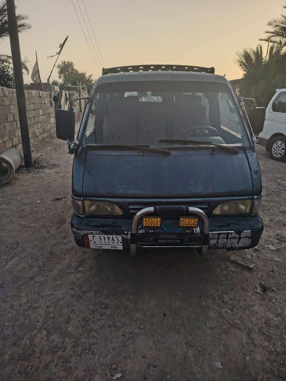 سلام عليكم كيه بسته البيع موديل 95 رقمه بغداد الماني محرك كسل تخم تاير صدر كهربائيات كله شغاله وخير من الله السعر 30وبيه مجال الستفسار على الاتصال ***********/*********** مستعجل على البيع
