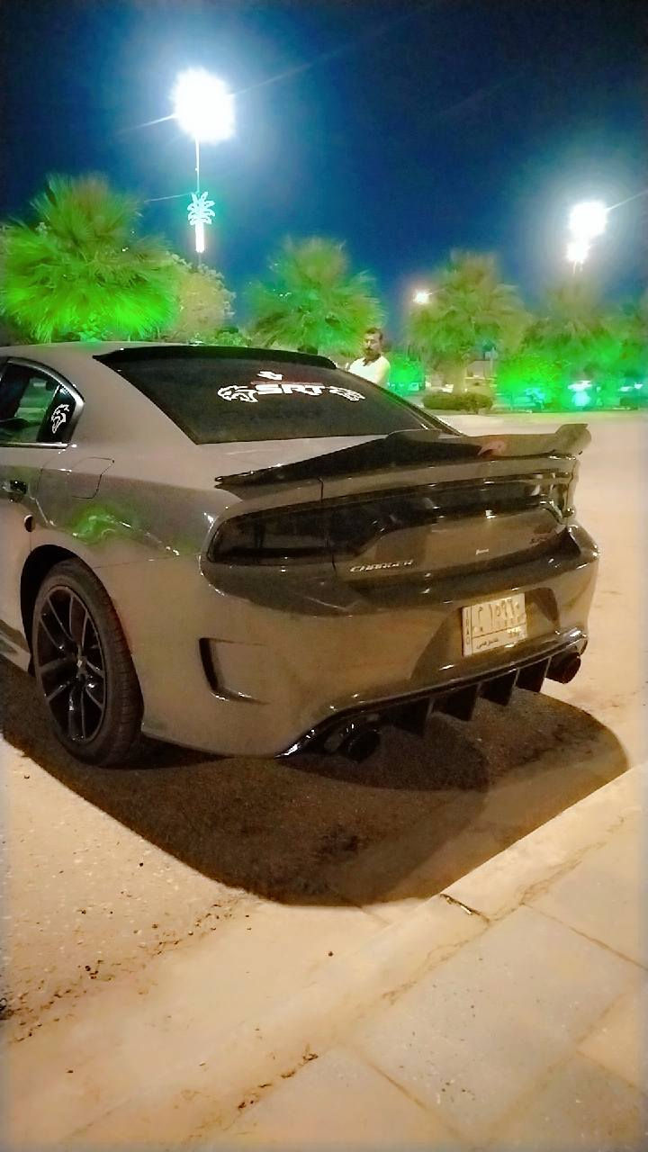 سلام عليكم جارجر للبيع 2019 فول عده الفتحه السياره جاهزه مابيه نقص ما تصرف عليه ربع السياره جاهزه من كلشي حادث السياره جاملغ وبنيد للستفسار اتصل *********** مكان السياره كربلاء
