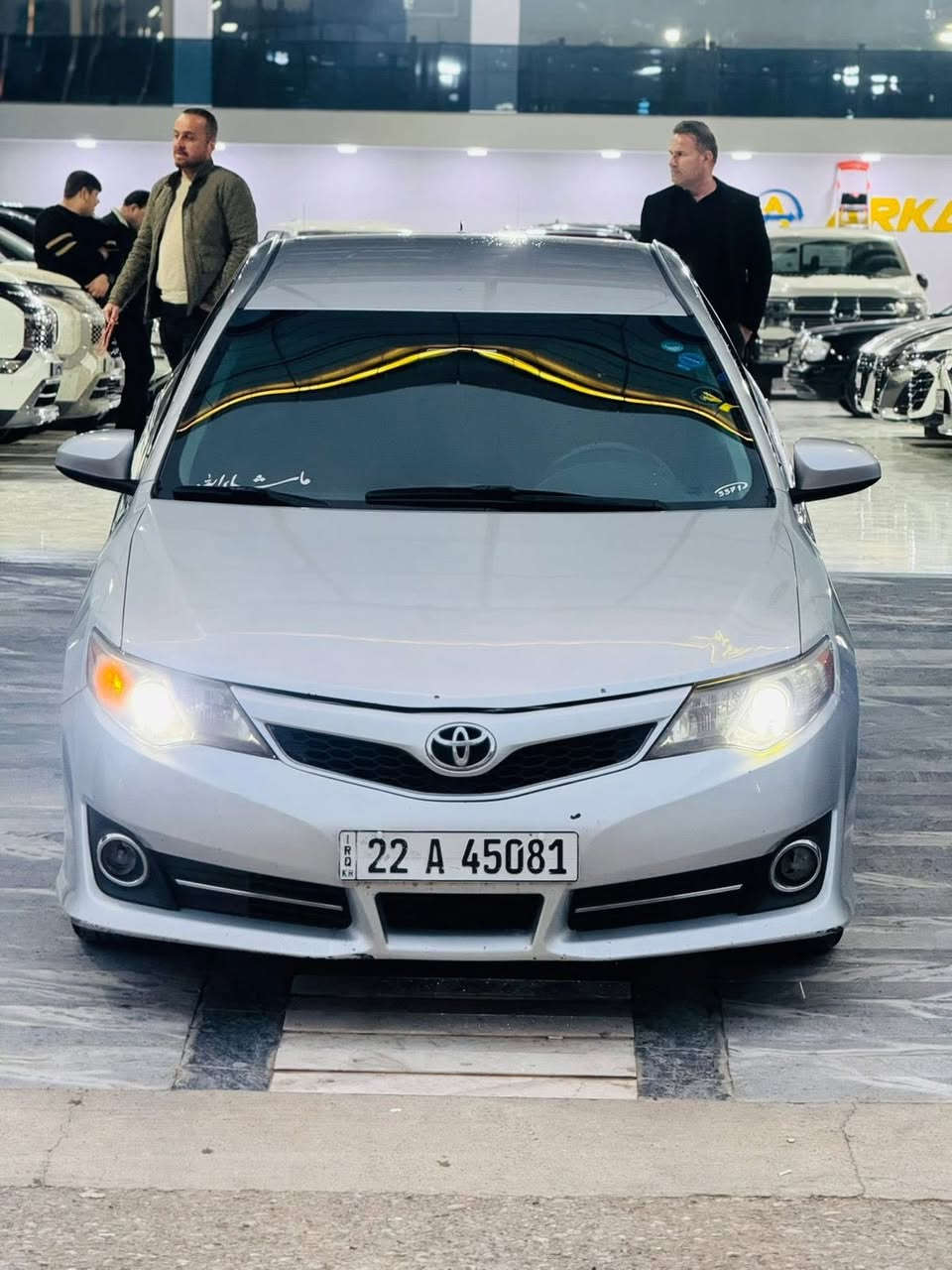 السلام عليكم
للاستفسار ***********
 تويوتا كامري خليجي             
موديل 2014
#السعر 108$
تكسي دبي صبغ حزام
بدون ضربه بدون ايرباك     
سونر مرفق
شاشه ايباد
كامره
تبريد +تدفئه
صدر 
لايت زينون 
رقم سنويه جديد  
شرط وكاله و تحويل                  
العنوان / ديالى - خانقين

