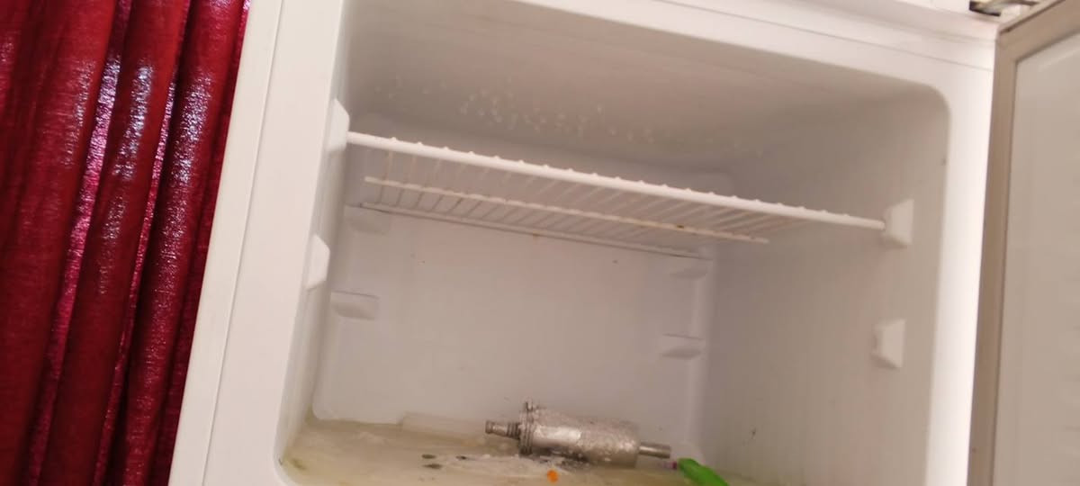 ثلاجه جديده ونضافه سعرها250وبيها مجال للشراي يدخل خاص
#ادمن وافق


**إذا كنت صاحب هذا الإعلان وتريد حذفه لأي سبب، رجاءا أرسل رسالة إلى الدعم الفني**