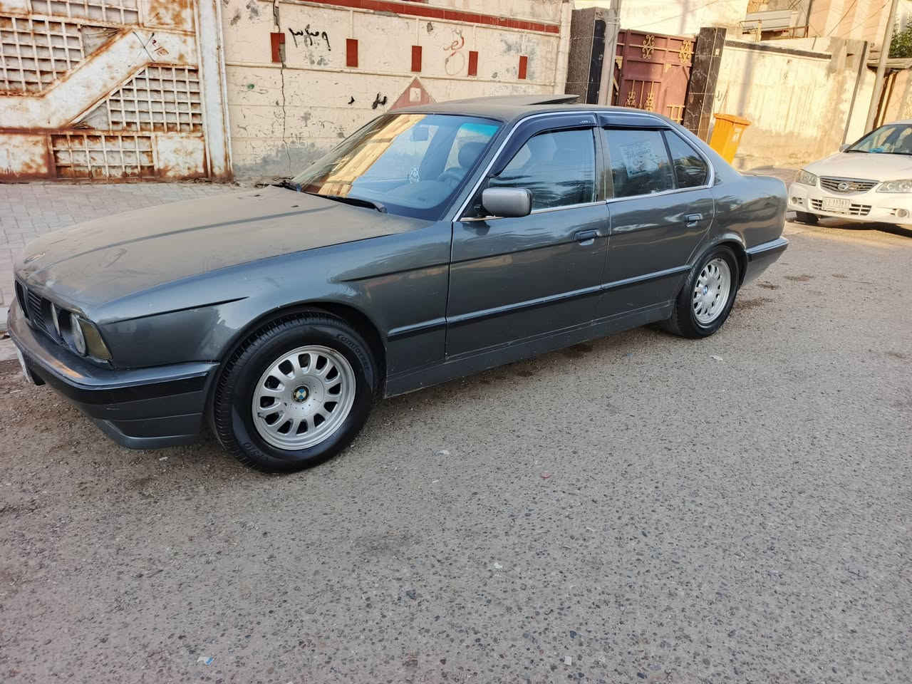 للبيع BMW موديل 91 حجم 525 رقم نينوى باسمي مشروع وطني سنويه الى 2029 السياره جاهزه من كلشي تبريد محرك كير كله جديد بيهاا اشويه جراد خفيف بلبنيد والقماره والصندوك 
محرك مسكر كبس كشنات جلد 
للاستفسار ***********
