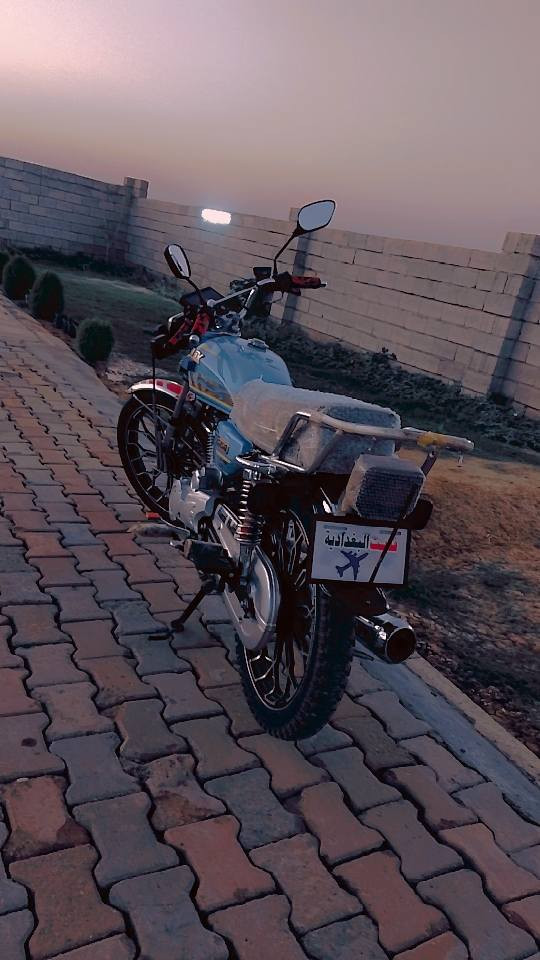 السلام عليكم شباب موطور إيراني خمسه كير مديل2024للبيع مكان ناحيت يثرب التصال عل رقم***********
