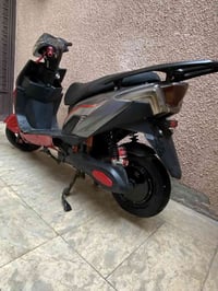 سكنس شحن 6  بطاريات كبار  للتواصل 07728938679