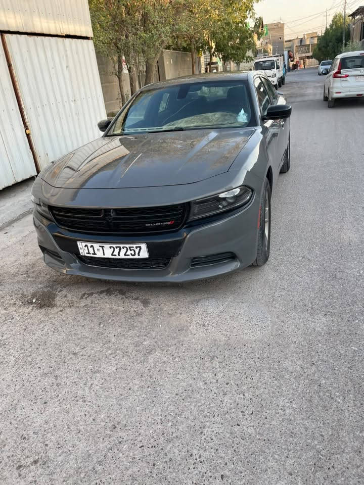السلام عليكم
للبيع جارجر 2018 فئه SXT فول 1/1
حادثه الجاملغ الامامي وباب السايق والخلفي 
رقم بغداد الجديد هزه جديده بسمي السياره تحويل ثاني يوم 
تو ويل فول 1/1
- مواصفات السيارة
- بصمة تشغيل
- بصمة ابواب
- بصمة جنطة
- لد امامي
- فتحة
- لد خلفي
- تبريد خلفي
- كشنات كهرباء
- كشنات تدفئة
- ستيرن حراري
- شاشة
- كامرة خلفية
-حساسات خلفيه 
وباقي المواصفات المعروفة اخوان سيارة كلش حلوة وجاهزة من كير ومكينة وحدادية وتبريد وكهربائيات 
شادلها تخم تاير جديد 
السعر 193وبيها مجال
مكاني بغداد 
***********
