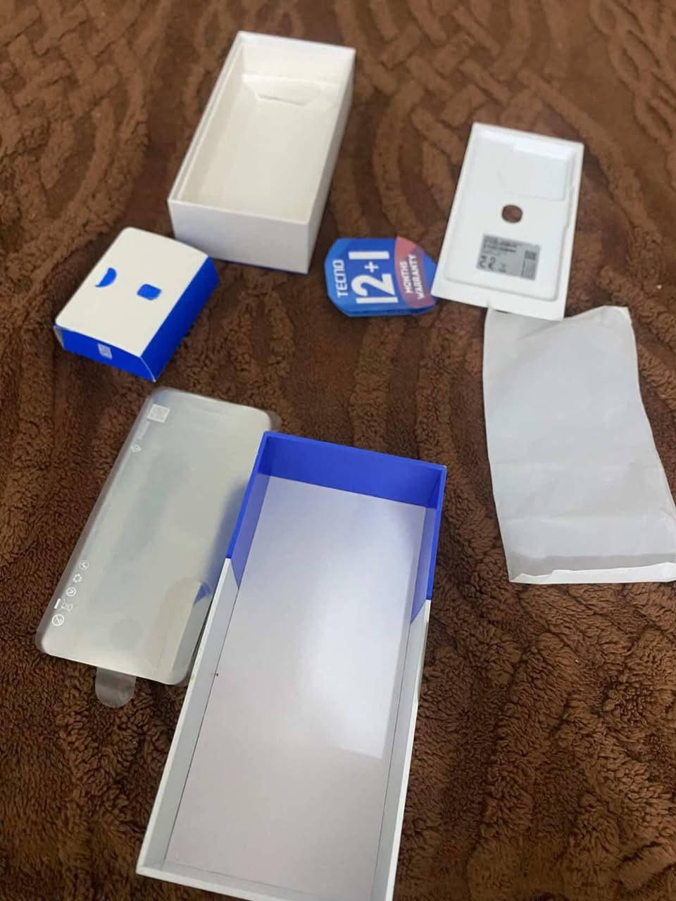 Tecno camon 20 pro 5G
ذاكره 256 
عشوائيه 8+6
جهاز سلل وجديد 
يشغل ببجي  90 fps
نضافه 100/💯 
عراضه كاملات من شاحنه اصليه +سماعه اصليه+كارتونه
سعر 250 وبي مجال حك الجيه 
المكان النجف الاشرف


**إذا كنت صاحب هذا الإعلان وتريد حذفه لأي سبب، رجاءا أرسل رسالة إلى الدعم الفني**