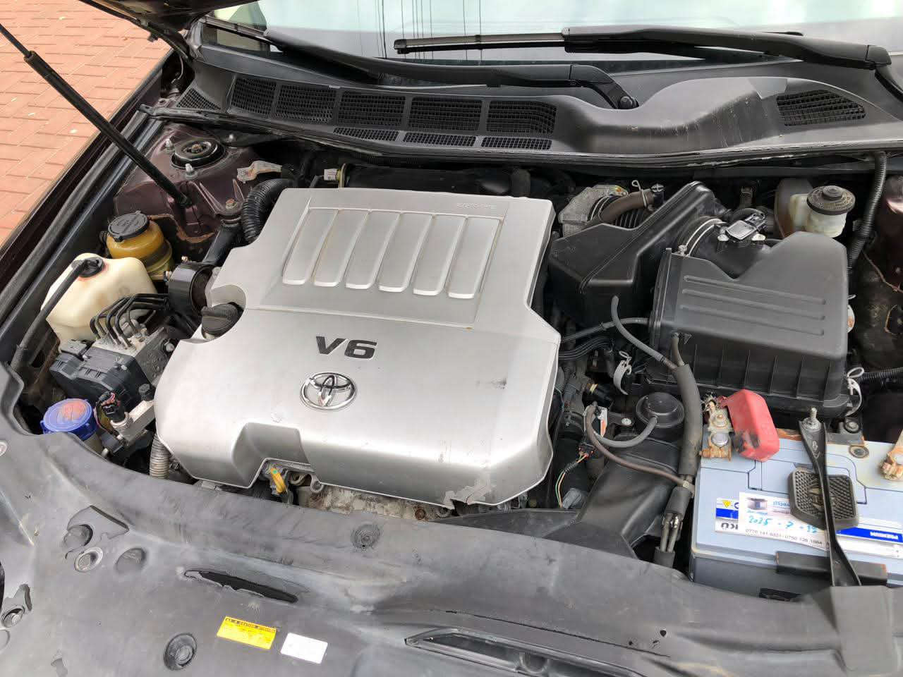 ئەڤەلۆن ساق لۆک لۆک 
ساق ساق
سەیارەکە زۆر لۆکە هی ماڵە

حیزام بۆیاخە لەسەر ساقی بە شەرت

2011

مارۆنیە

فوول فووول limited

250 مەسرفی نیە

سەوتی دیجیتاڵ و ئەمانەی نیە مەکینەی وەک شوشەیە

کەلار

0777 885 8481
موشتەری نیت سەرمان مەیەشێنە
