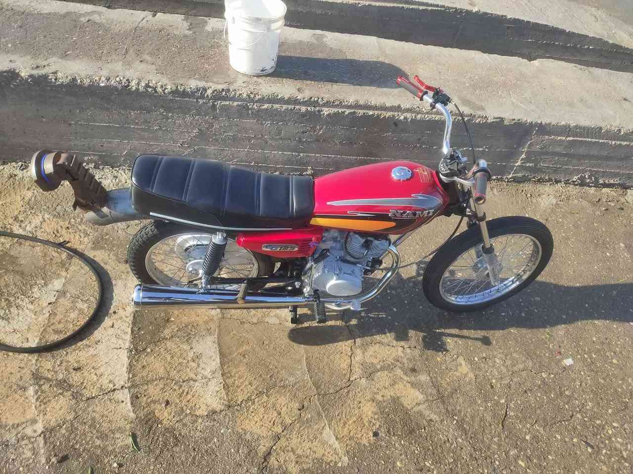 سلام عليكم دراجه للبيع تعمير 26 شاصي كلك 18 سعر خاص رقمي ***********
